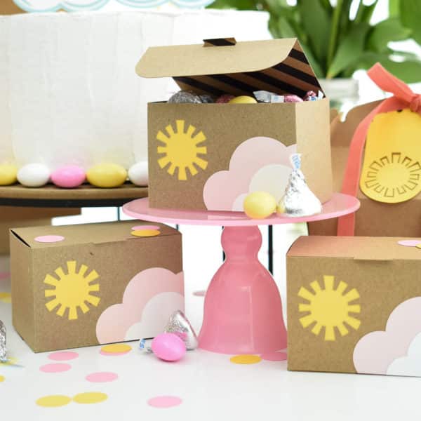 DIY Sunshine Party for a baby shower: Favor Box