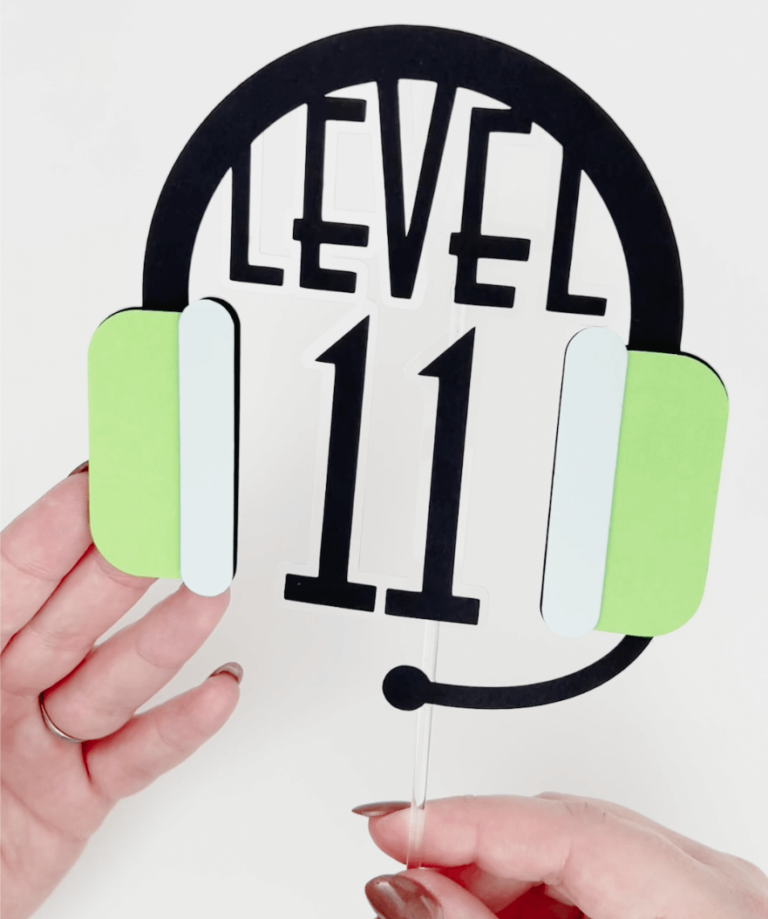 DIY Gamer Cake Topper