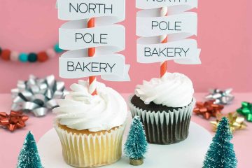 Easy Christmas Cupcake Topper