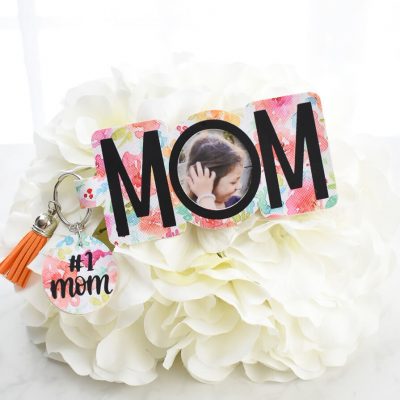 leather MOM picture keychain with Cricut